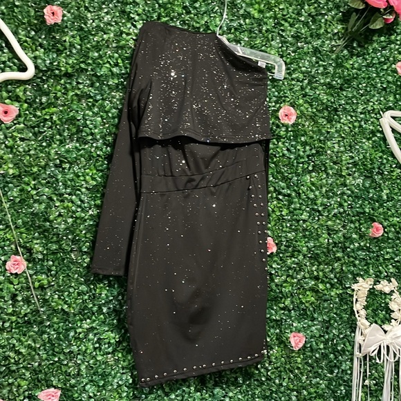 Black Sparkle Glitter Dress with Bead Studs - Asymmetrical One Sleeve Size S - Picture 3 of 4